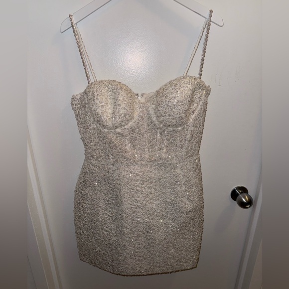 NADINE MERABI White Sleeveless Sweetheart Mini Dress - Picture 4 of 16